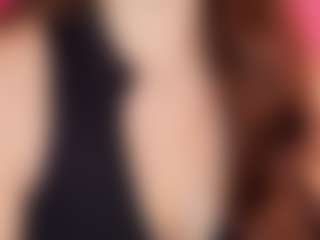 Emilia-Monroee's Live Sex Cam Show