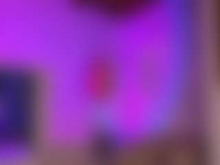 Emilia-Monroee's Live Sex Cam Show