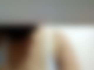 Live cam show with heerabeautyqween - Nipple Piercings on camgirlchat.live