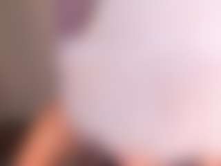 LillySandersX's Live Sex Cam Show