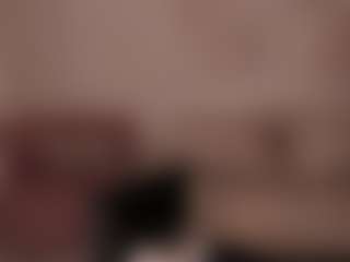 LillySandersX's Live Sex Cam Show