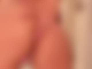 Live cam show with LillySandersX - Thin on Hubzter Live