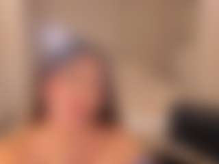 LillySandersX's Live Sex Cam Show