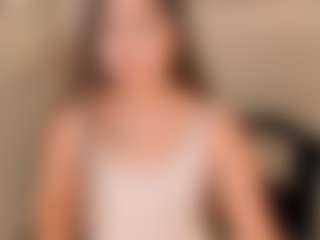 LillySandersX's Live Sex Cam Show
