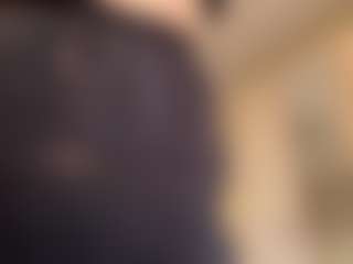 Live cam show with MerrySuneson - Shaved on Camsoda Late Night