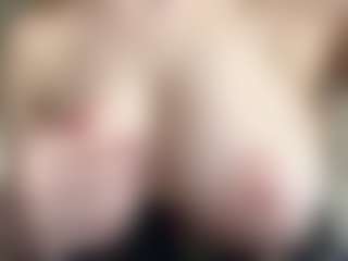 Live cam show with MerrySuneson - Cosplay on Camsoda