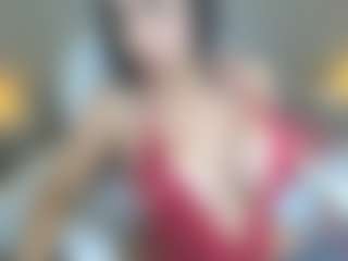SofiaThonsonn's Live Sex Cam Show