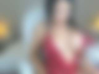 SofiaThonsonn's Live Sex Cam Show
