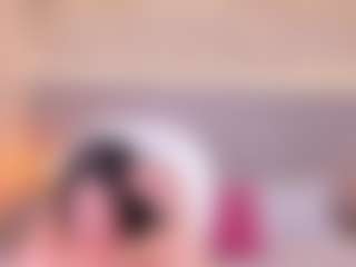 Live cam show with SofiaThonsonn - Joi on Camming Site