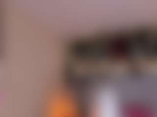 Live cam show with SofiaThonsonn - Joi on Dare Cams