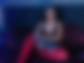Live cam show with star-doll - Goth on CamwithHer