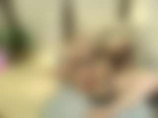 Live cam show with Tuty-R - Public Red Hair on TottyGirls