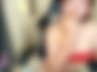 Live cam show with Tuty-R - Striptease on CamwithHer