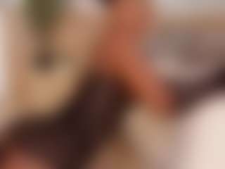 Live-Cam-Show mit ZafiraBlack - Athletic Small Tits auf Camsoda