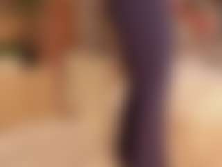 Live cam show with ZafiraBlack - Big Ass on Milfs Live