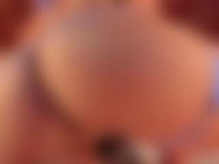 Live cam show with ZafiraBlack - White on Dolls Live