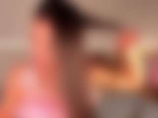 Live cam show with Antonella Lucenti - Full Nudity on Camsoda