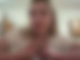 Live cam show with Kate - Horney on fapnchat