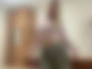 Live cam show with Kate - Dress on Gym Cam Girls