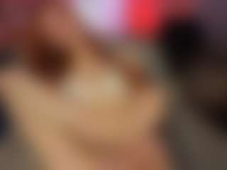 Live cam show with RosettaEsteve - Blue Eyes on xxxlivecams.org