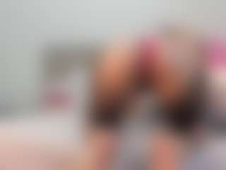 Live cam show with SofiaMar - Blonde Hair on friskycurves.com