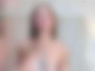 Live cam show with Valery - Bikini on liverealitysex.com