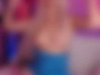 Live cam show with VelttRed - Sexwebcam on Soda Cam