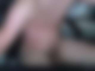 Live cam show with Freklogas - HD on milfzrlive.com