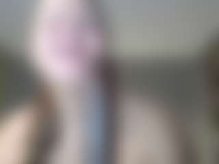 Krispyshot's Live Sex Cam Show