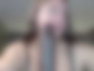 Live cam show with Krispyshot - Green Eyes on xblisslive.com