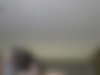 Live cam show with Krispyshot - Green Eyes on Hubzter Live
