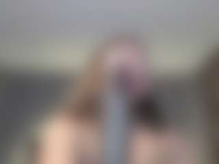 Krispyshot's Live Sex Cam Show