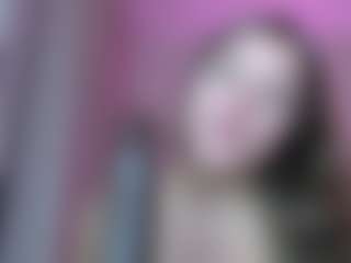 Live cam show with Krispyshot - Green Eyes on hrnylive.com
