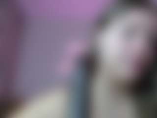 Live cam show with Krispyshot - Green Eyes on studioflirtlive.com