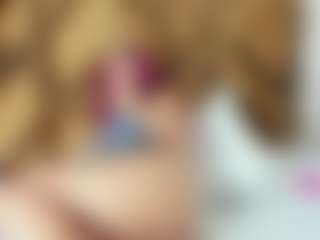 Luna's Live Sex Cam Show