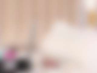 Live cam show with Luna - Nipple Piercings on Camsoda