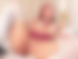 Live cam show with Luna - Red Hair on Strip Flash - Live Sex Shows