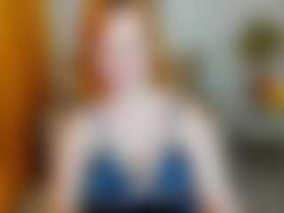 Live cam show with NatalieMooreBluff - Tease on livesexfox.com