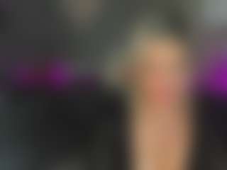 Live cam show with Betty-Brock - Slender on xplaylive.com