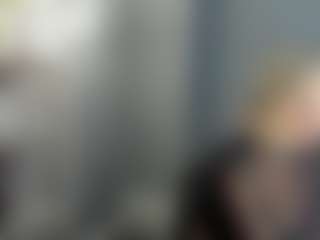 Live cam show with Betty-Brock - Mature on instabang
