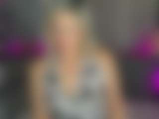 Live cam show with Betty-Brock - Slender on Camsoda
