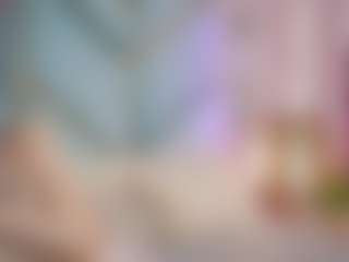 Live cam show with EmilyyMoon - Butt Plug on AdultVida.com