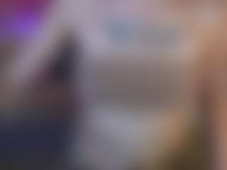 EmilyyMoon's Live Sex Cam Show