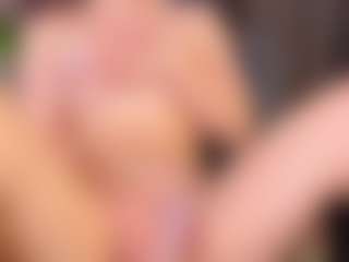 Aria's Live Sex Cam Show