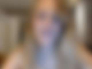 Live cam show with JulietaLane - Blue Eyes on SinfulBabes