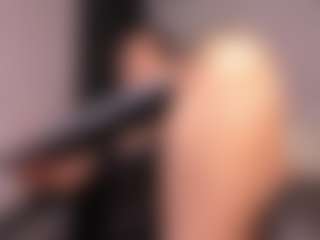 Luna's Live Sex Cam Show