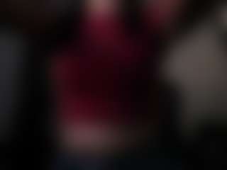 Live cam show with Luna - Spy Mature on TeamSkeetLive