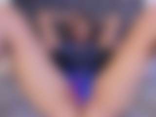 Live cam show with Luna - Squirt Mature on SpunkLive