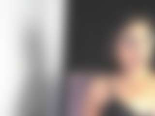 Live cam show with Luna - Creampie on Camsoda