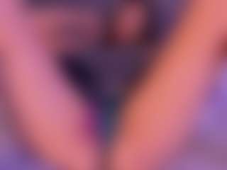 Live cam show with Luna - Twerk on https://playwithruby.com